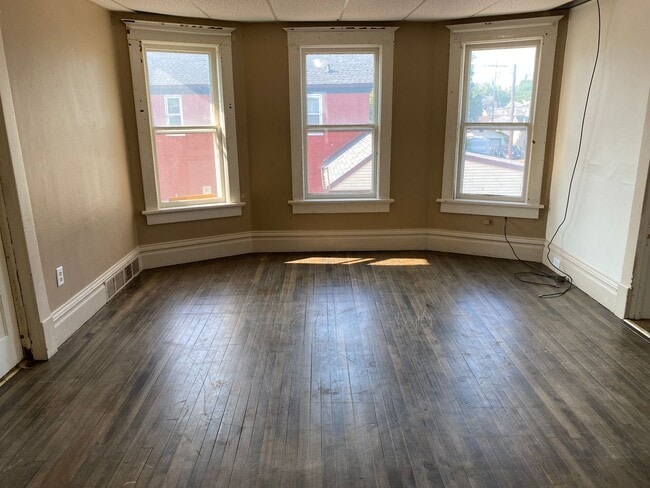 Photo - 834 S 3rd Ave Apartment Unit Upper