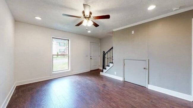 Photo - 2605 Alameda St