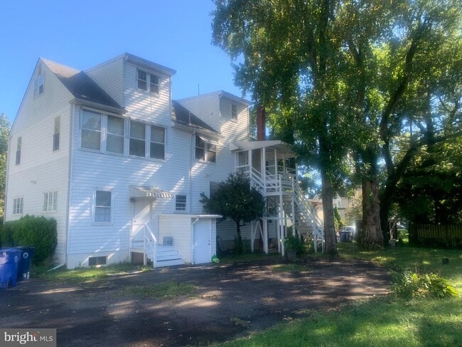 Photo - 915 Stone Rd