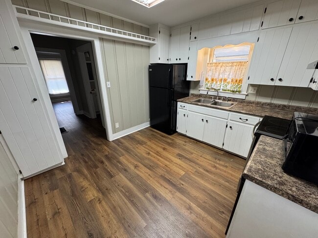 Building Photo - 1906 Dalton Pike SE