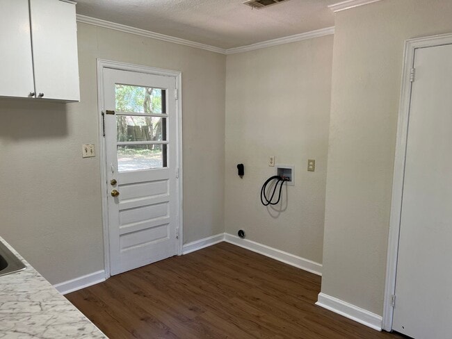 Photo - TWO BEDROOM, ONE BATH HOME