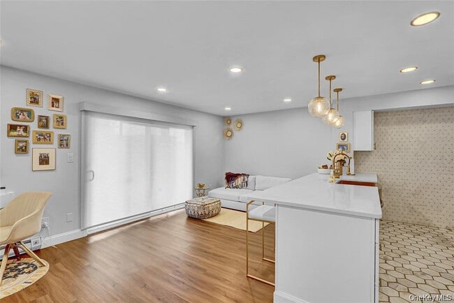 Photo - 1 Anchorage Way Unidad 201