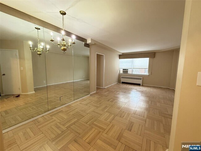 Photo - 1450 Palisade Ave Unit 6E