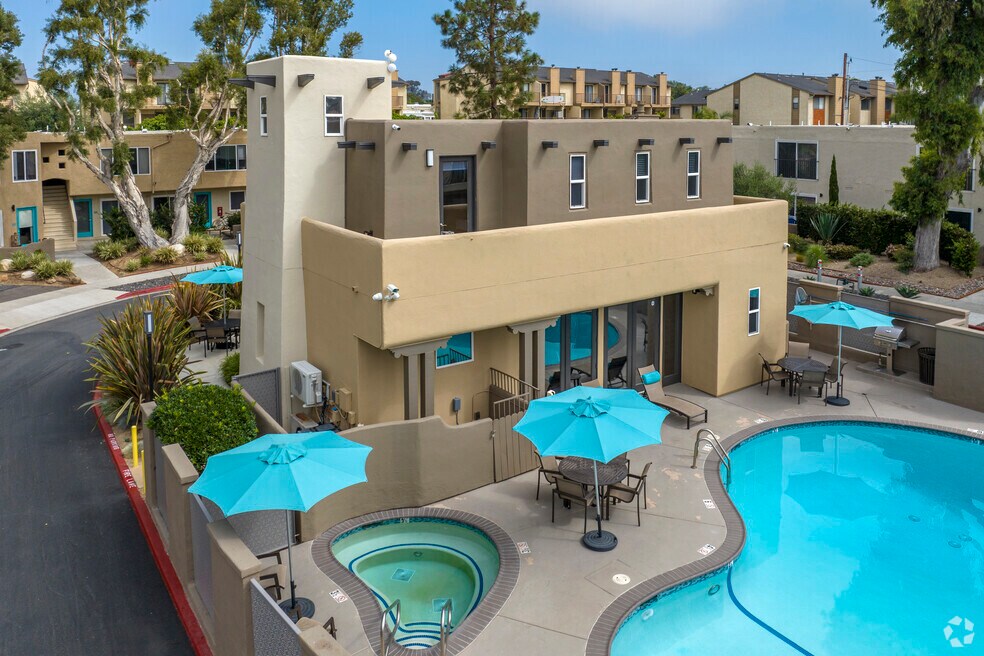 Leasing Office