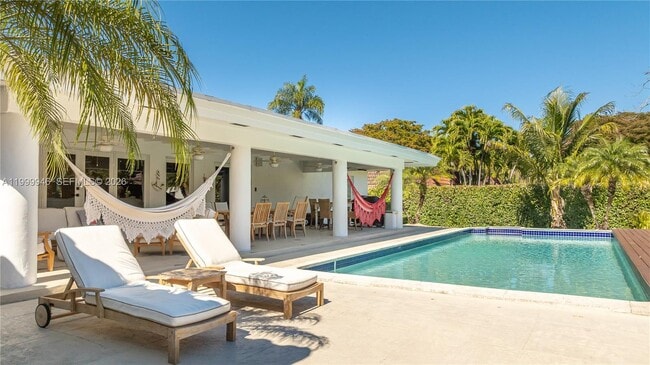 Building Photo - 13303 SW 58th Ave