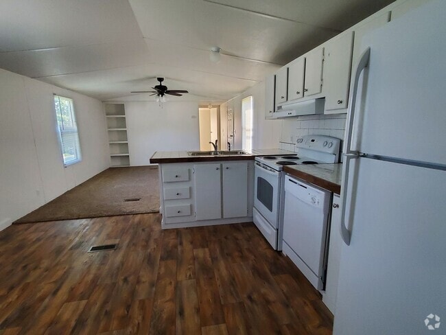 Building Photo - Ready to move in! Rental