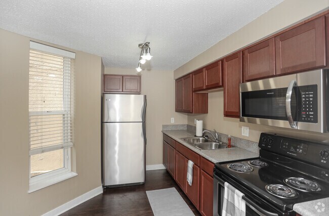 1HAB, 1BA - 565 ft² - Senate Manor