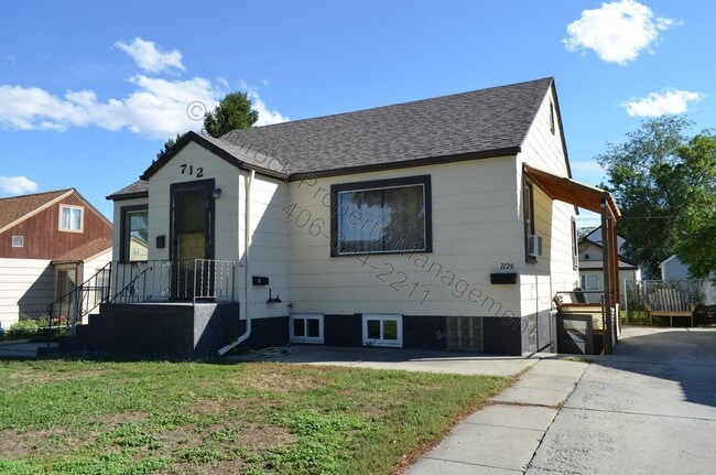 Building Photo - 712 Avenue B Unit 712 Avenue B  1/2 Down