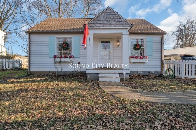 Photo - 1203 Kermit Dr