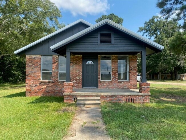 Building Photo - 9070 Tanner Williams Rd