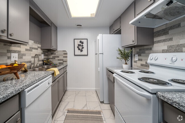 1 habitación, 1 baño - 800 pies cuadrados - Cocina