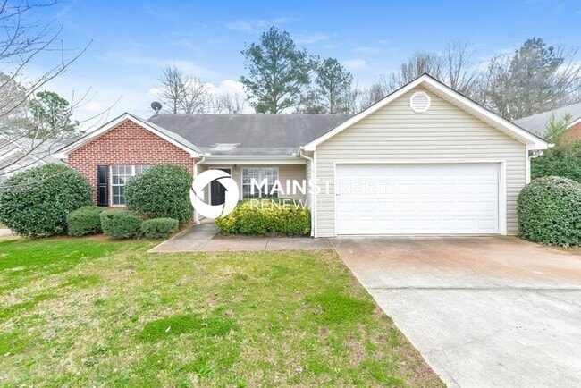 Building Photo - 3 Bedroom Pet-Friendly Home in Hampton, GA with Main Street Renewal