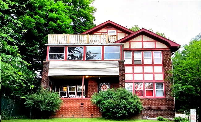 Building Photo - 280 Fairgreen Ave Unit # 3 Rental