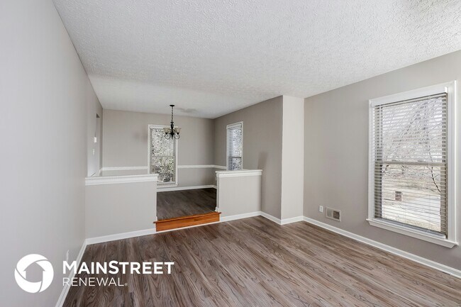 Photo - 5904 Bluffington Ct