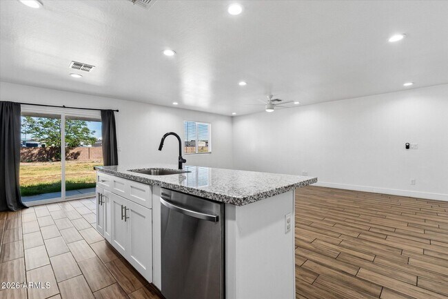 Photo - 55 N Santa Barbara