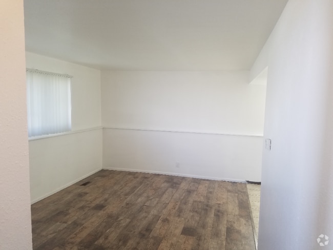 Building Photo - 311 N 100 E Rental