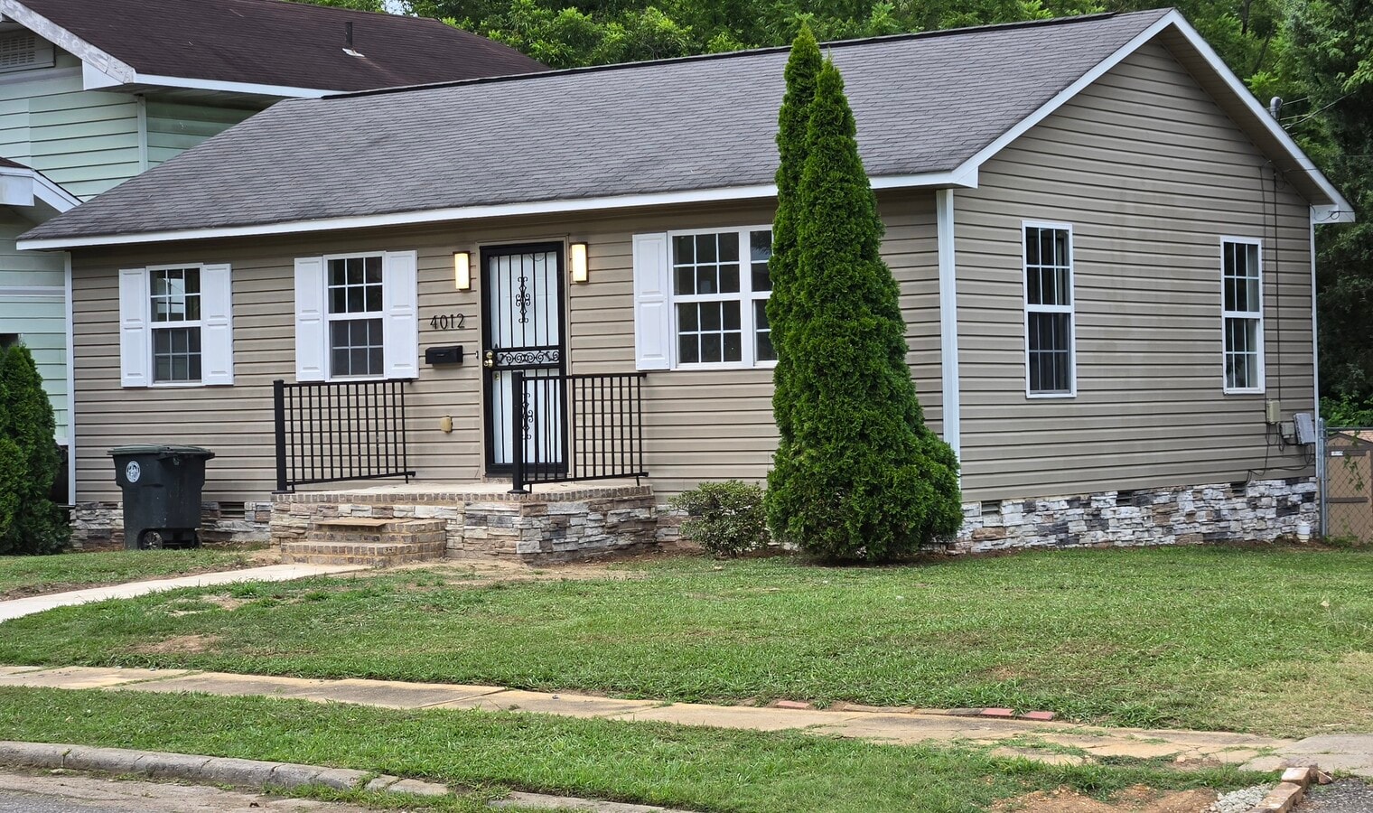 4012TR - 4012TR House