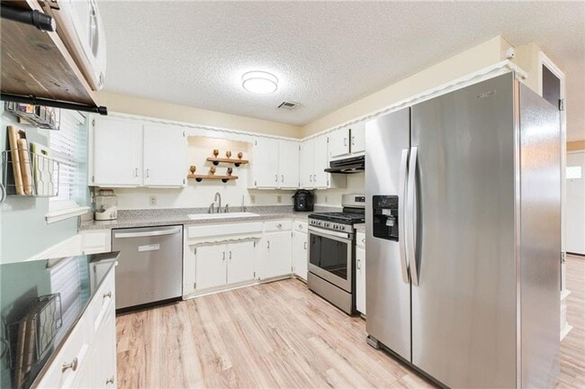 Photo - 3 Bed 1 Bath 1 Car in Bethany, OK PC Schools