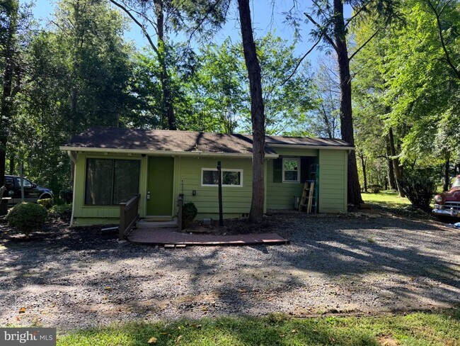 6048 Ramshorn Pl
