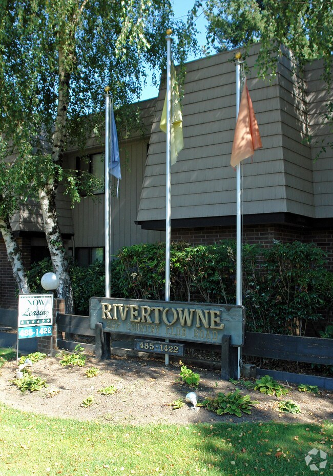 Rivertowne Apartments - Rivertowne Apartments