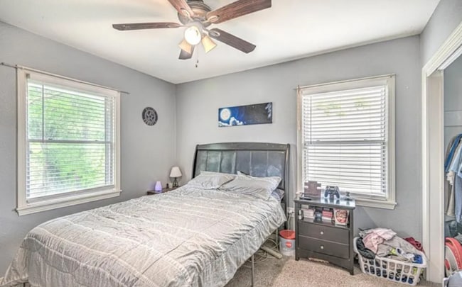 Photo - 20 S 28th St