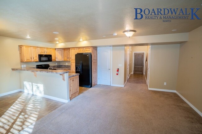 Photo - 3 Bed 3 Bath in Layton