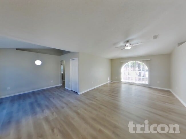 Photo - 5204 Juliet Ct