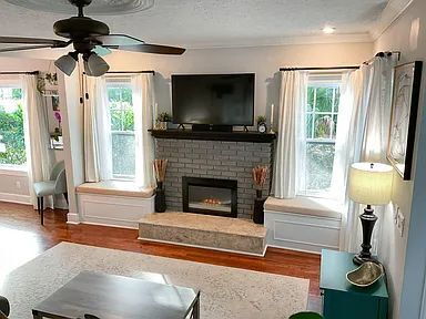 Photo - Fully Furnished Downtown St. Pete Craftsman | Walk to Hospitals & Waterfront