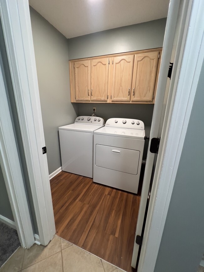 Photo - 6495 Saddleback Cir