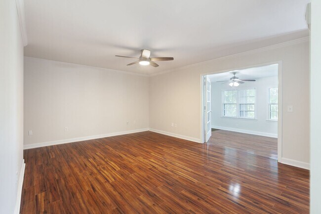 Photo - Spacious 2/2 Condo w/ Great Roommate Setup!