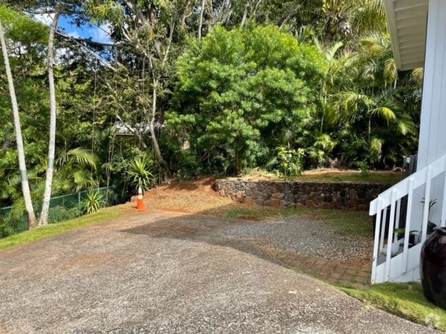Building Photo - Single Level, Patio, Private W&D, Window A... Rental