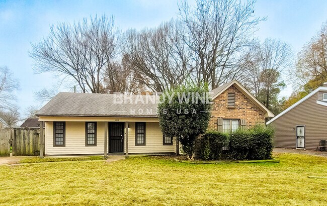 Building Photo - 6309 Golden Park Dr