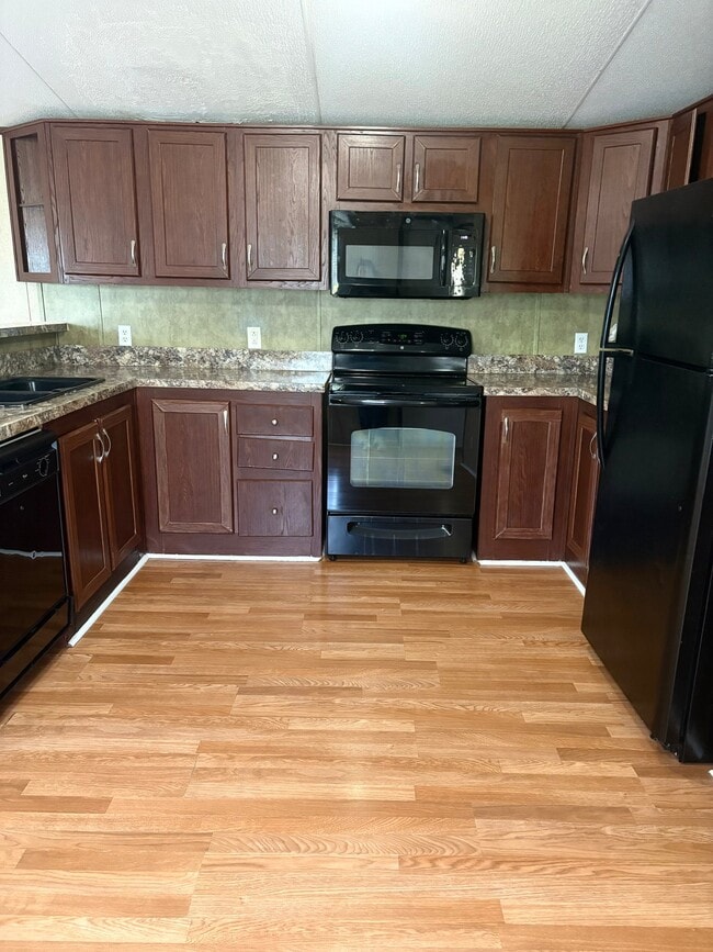 Photo - 123 Arista Dr