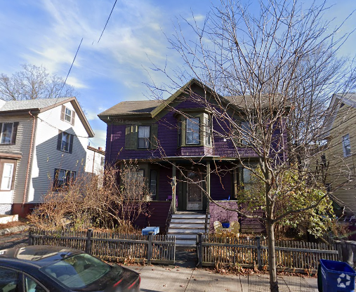 Building Photo - 61 Putnam St Unit 2 Rental