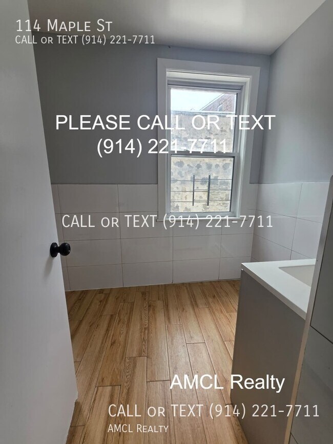 Photo - 114 Maple St