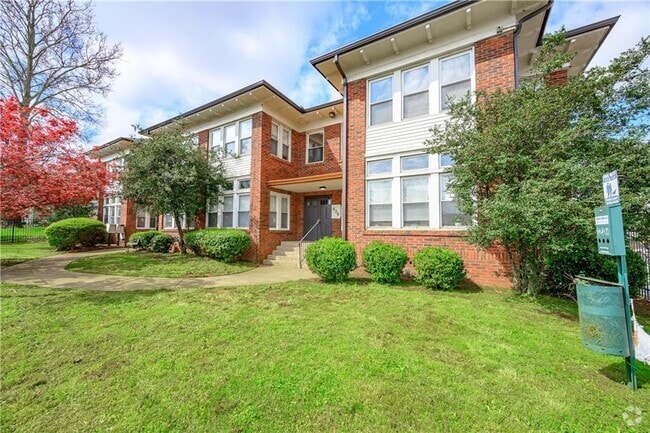 Building Photo - 600 Parkway Dr NE Unit 2 Rental