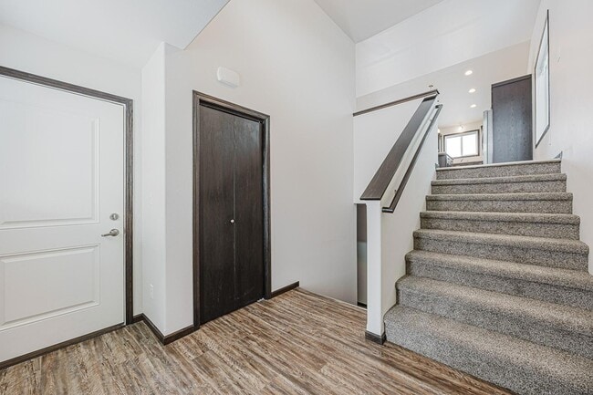 Photo - 7394 21st St S