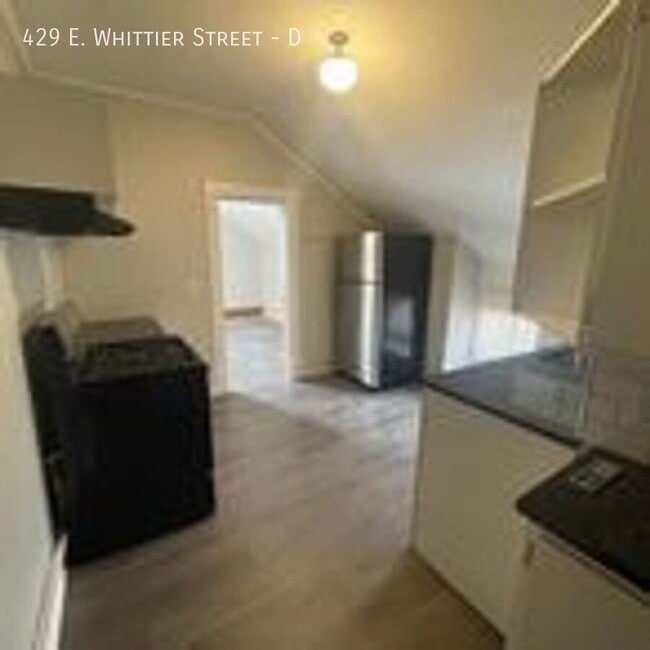 Photo - 429 E Whittier St Unit D