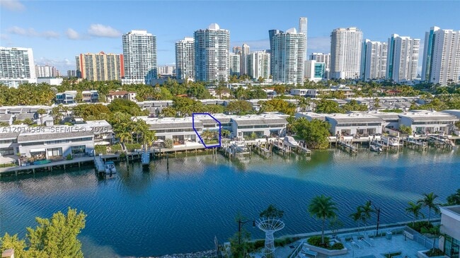 Photo - 350 Poinciana Island Dr