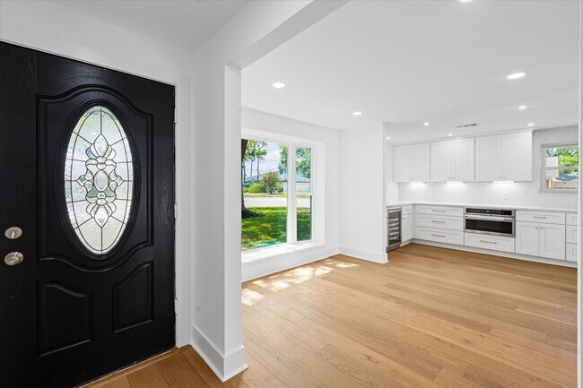 Photo - 10730 Wickersham Ln