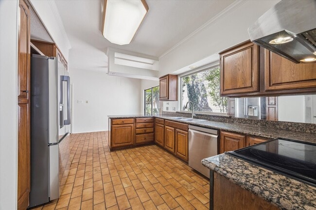Photo - 2721 S Glen Haven Blvd