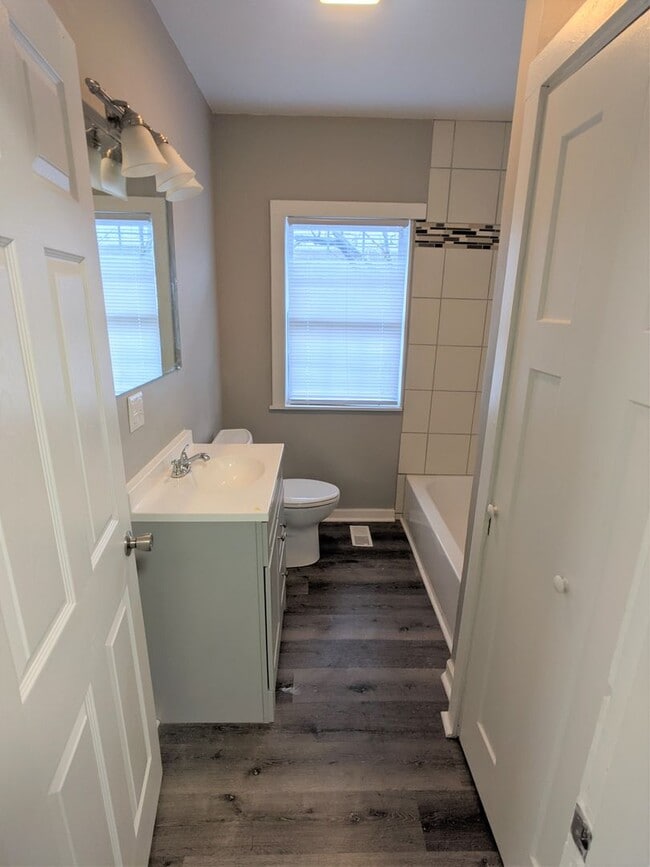 Photo - 2168 Carrollton Ave