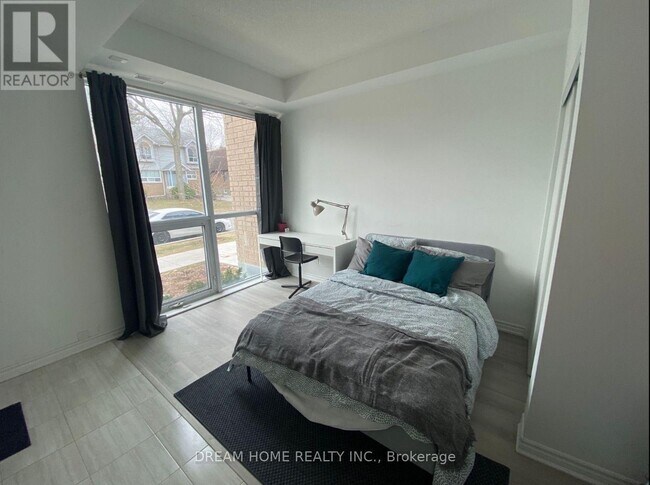 Photo - 1 Falaise Rd