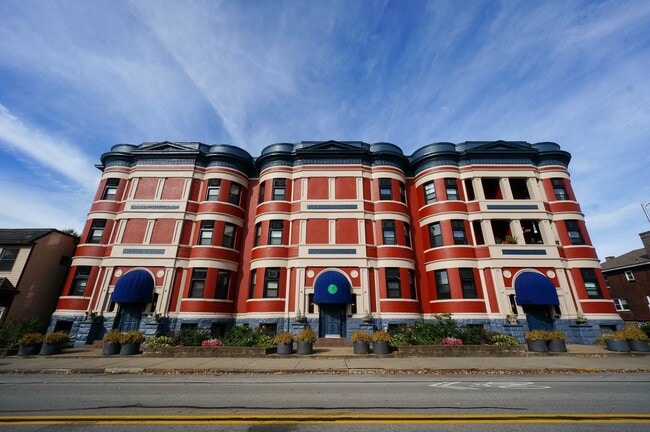 Eaglemoor - Eaglemoor