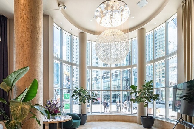 Photo - 1100 Rue de la Montagne Unit 1505