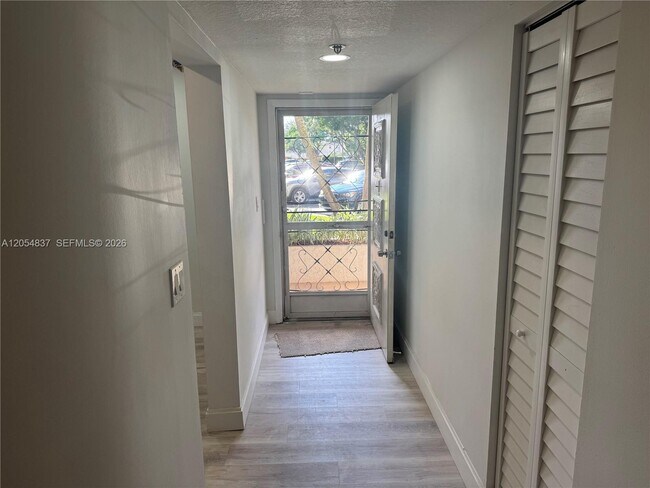 Photo - 3940 Inverrary Blvd Unit 106-A