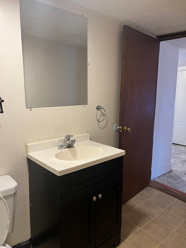 44 Wells St Unidad One Bedroom Apartment