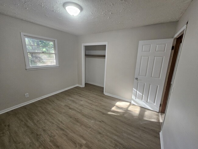 Photo - 731 Maxanna Dr