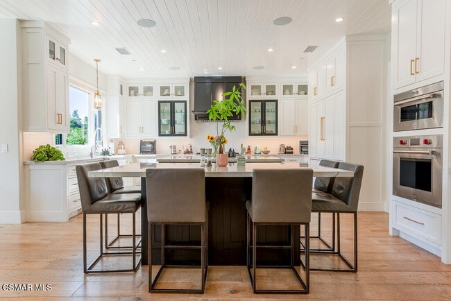 224 Lake Sherwood Dr