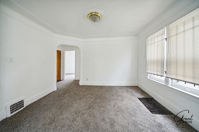 Photo - 14920 Washburn St Unit 1-Lower TR 10/28/25